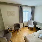 Paus Pensión Gotzendorf an Der Leitha