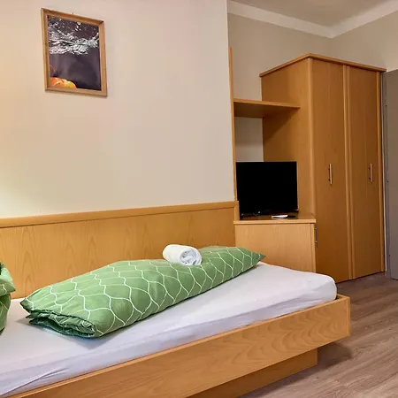 Paus Guest house Gotzendorf an Der Leitha