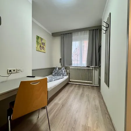 Paus Gotzendorf an Der Leitha