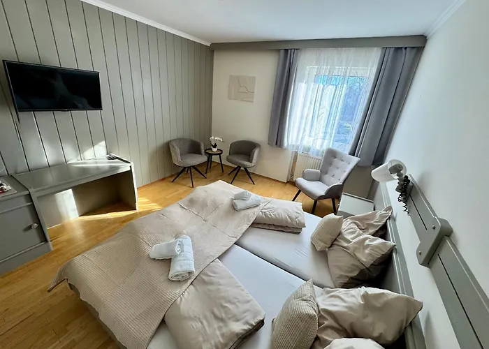 Pensión Paus Gotzendorf an Der Leitha