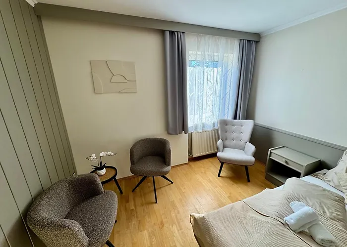 Paus Pensión Gotzendorf an Der Leitha